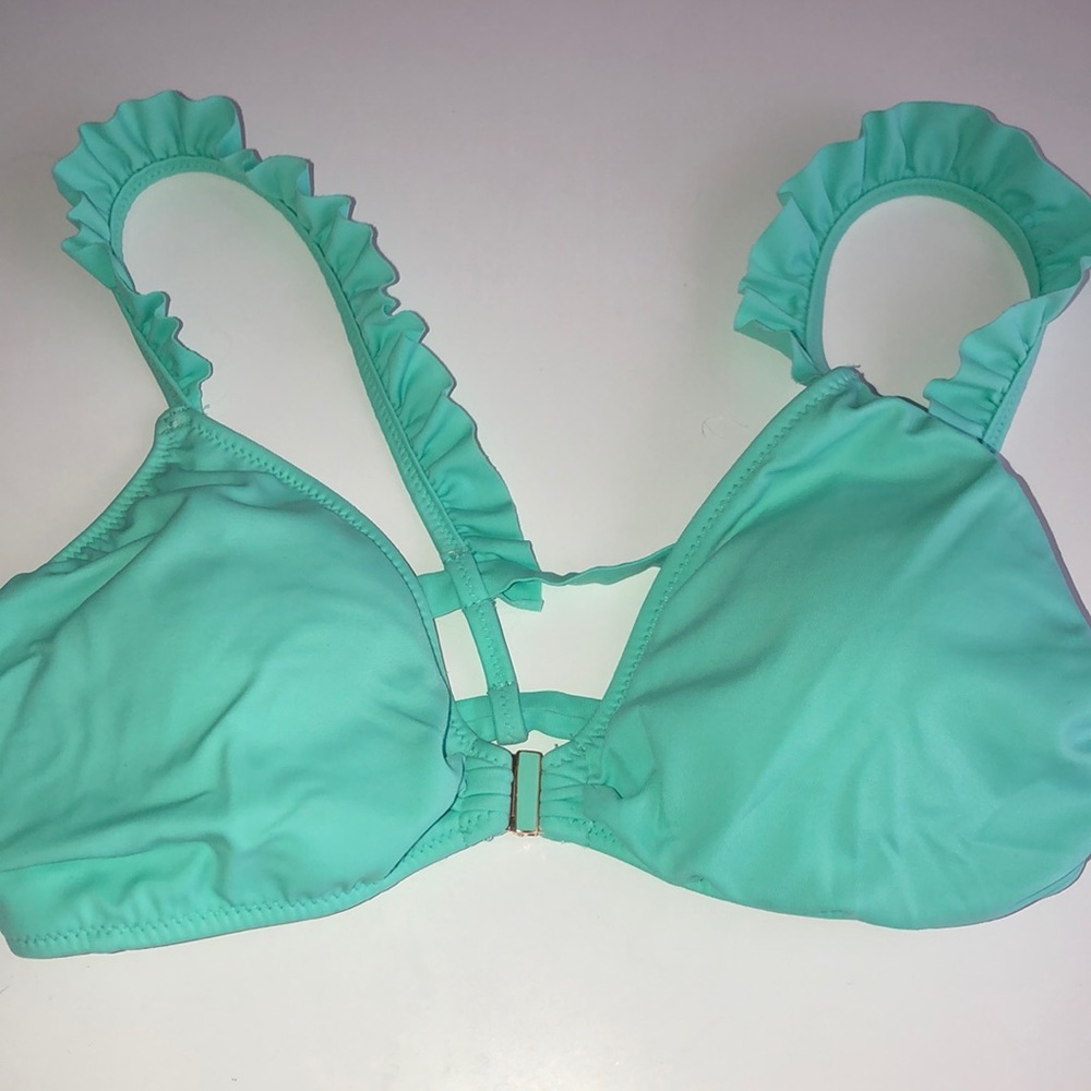 VICTORIA BATHING SUIT TOP!
